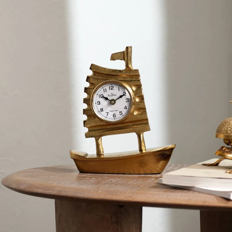 

Decorative Table Clock with Gold Polished in Boat Shape-Desk clock