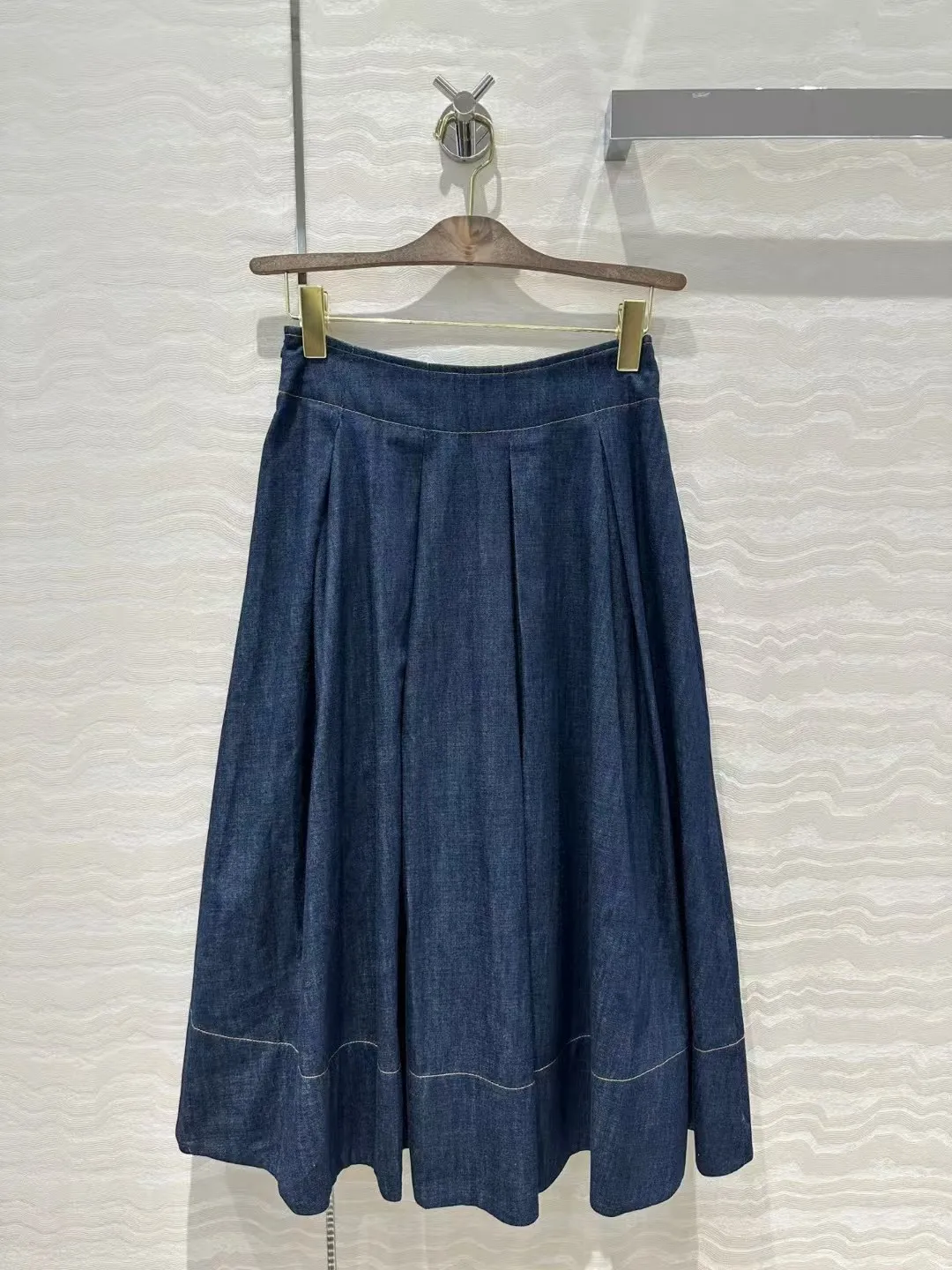 2024 customized Oxford cotton washed blue denim long skirt