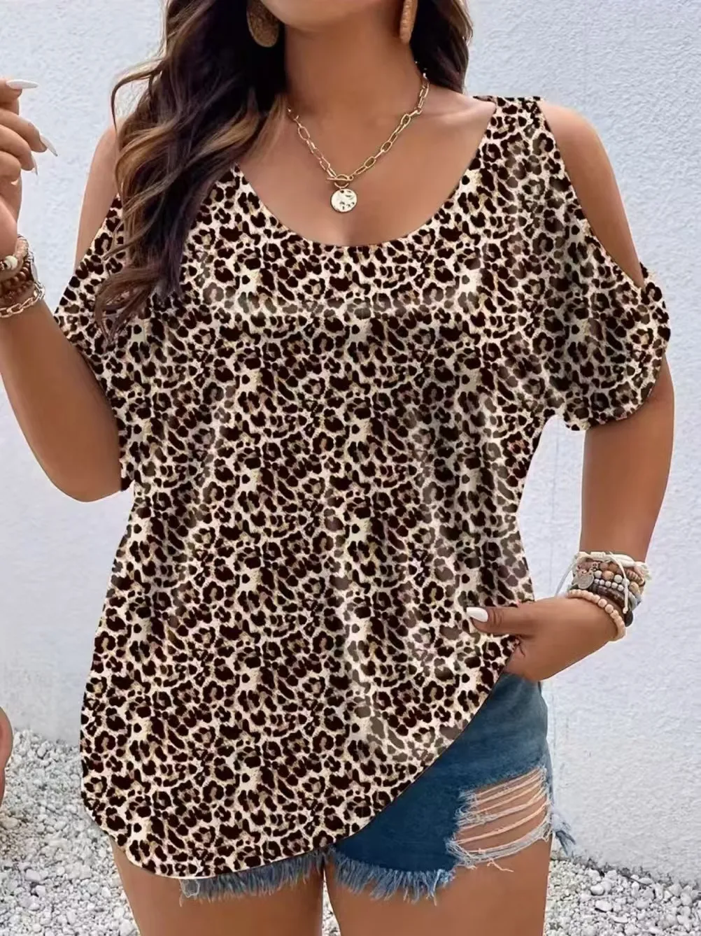 

2025 Plus Size European And American Women's Spring/Summer Leopard Print Round Neck Off-Shoulder Short Sleeve T-Shirt