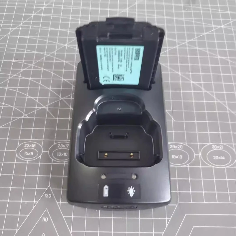 Adapted Sepura/Sepura STP8000 STP8038 STP9000 Intercom Charger Fully Charged Product