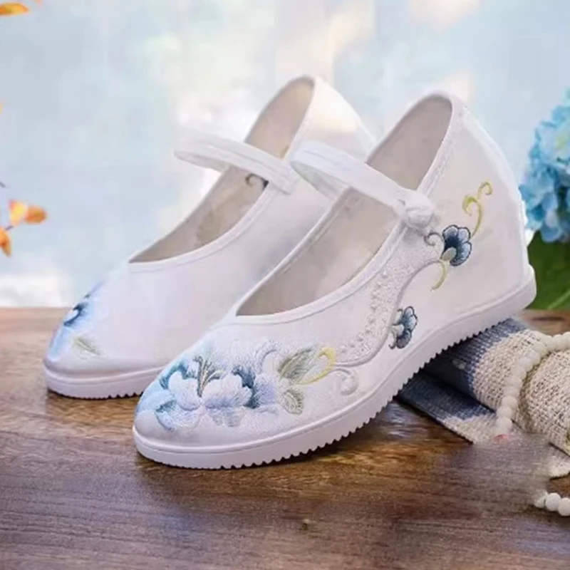 Anime Cosplay Schoenen Chinese Hanfu Schoenen Etnische Stijl Theekostuum Borduren Lente Zomer Ademend Verborgen Hakken Vrouwen Meisje