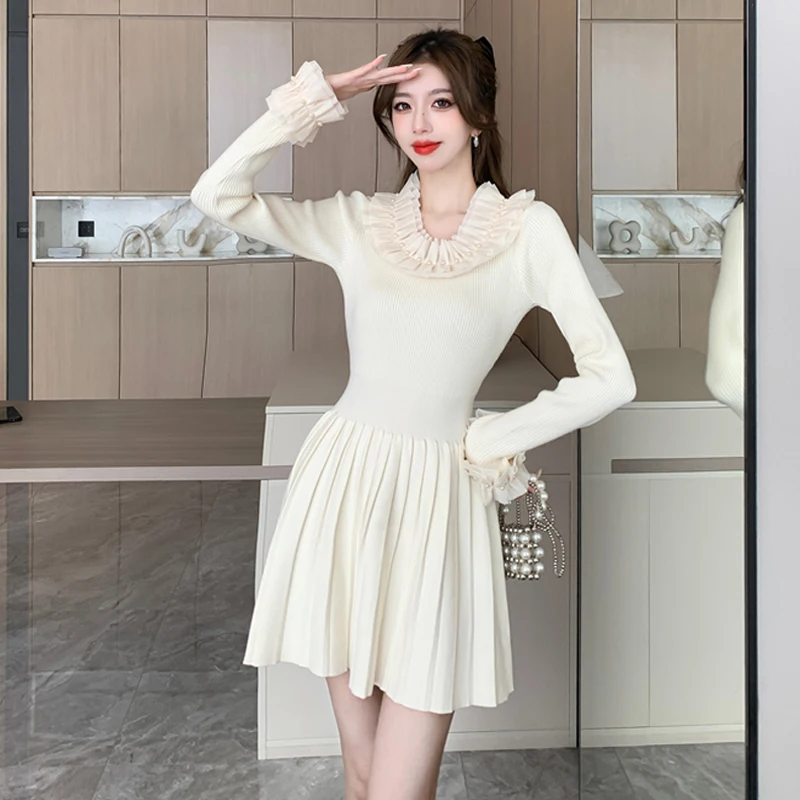 

Women Flare Sleeve Patchwork Flounce Knitted Dress Autumn Winter 2024 New French Advanced Sense Beaded Decoration Pleated Skirt