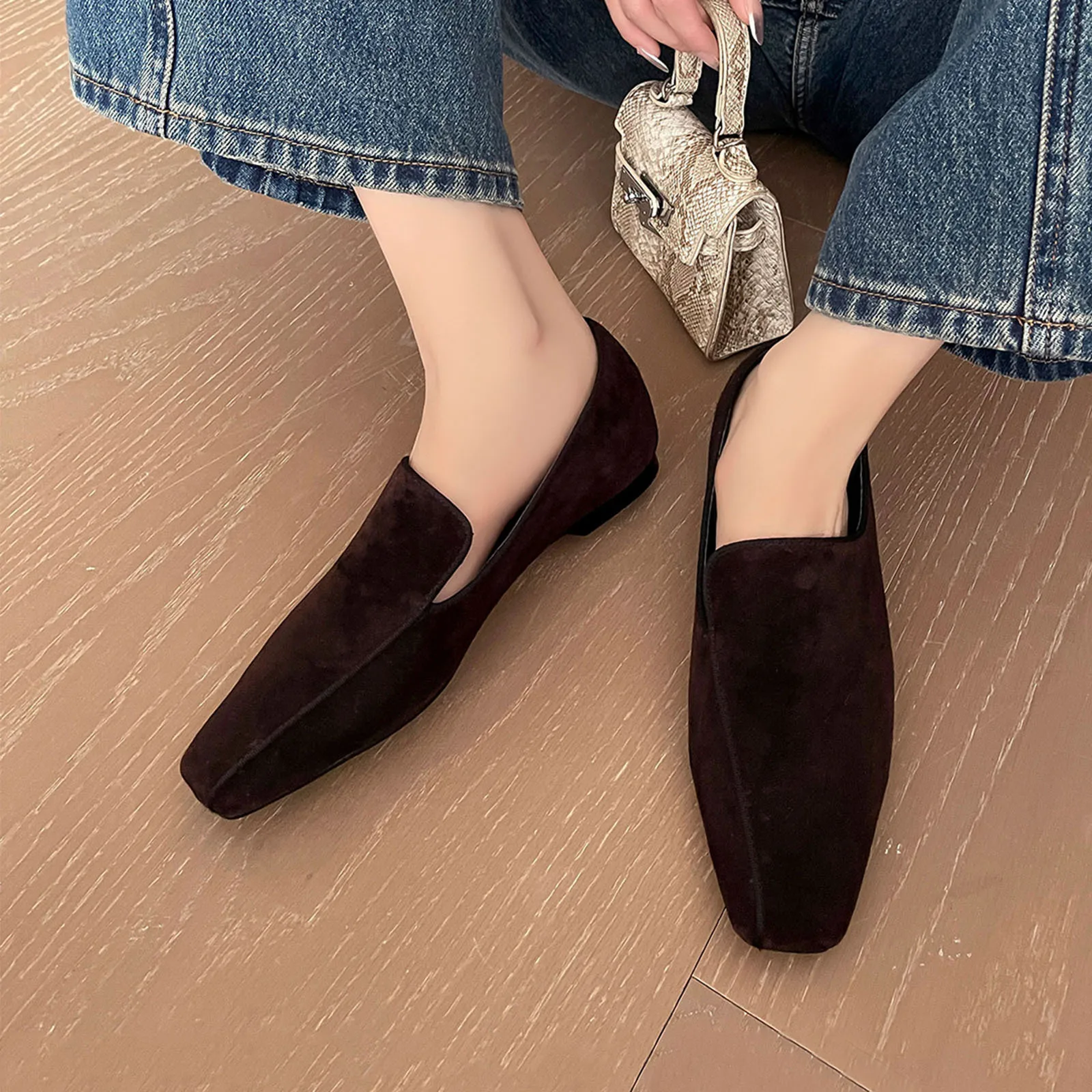 Arden Furtado 2025 Spring Sheep suede Flats Loafers Square toe pull-on Low heel large size Retro style Single shoe Lazy shoe