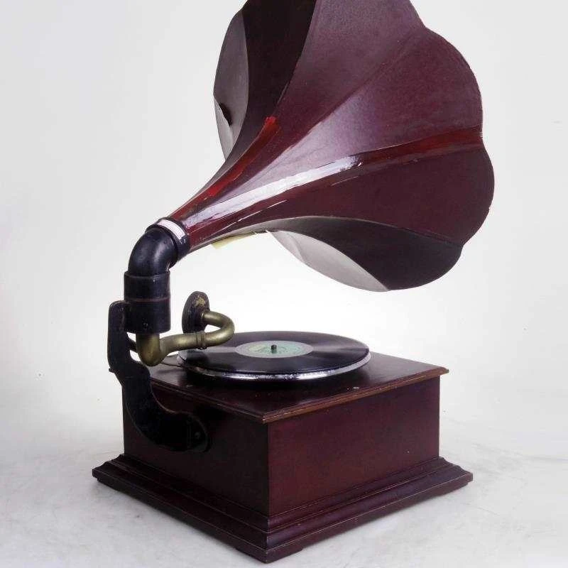 Old Objects, Colombia, Wooden Trumpet, Phonograph 78 RPM Gramophone