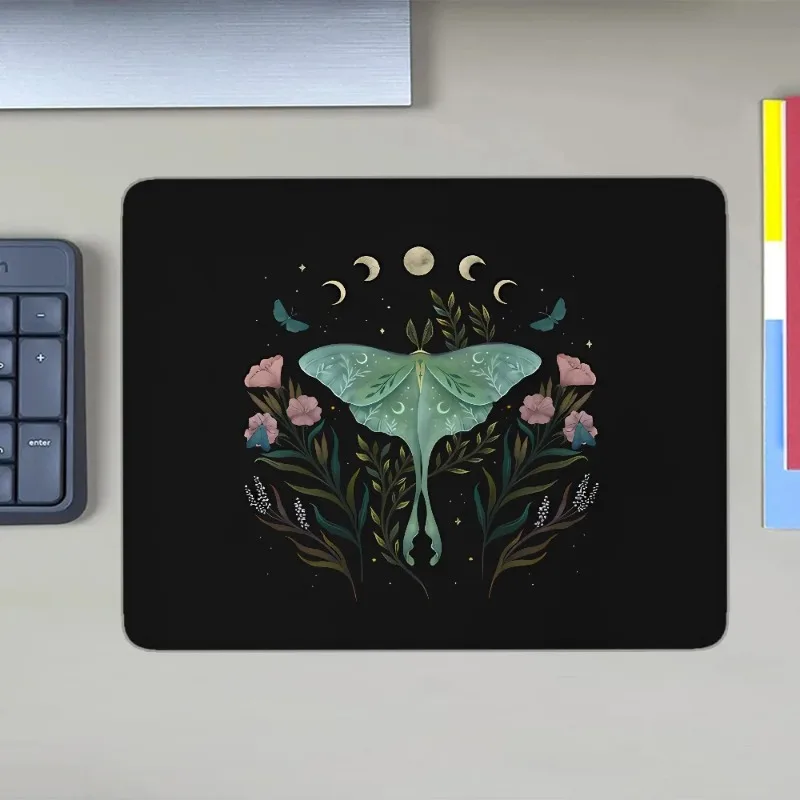 

Luna and Forester Gaming Mouse Pad Anime Pc Gamer Accessories Desk Mat Game Mats Mousepad Mause Laptop Computer Table Cute Hot