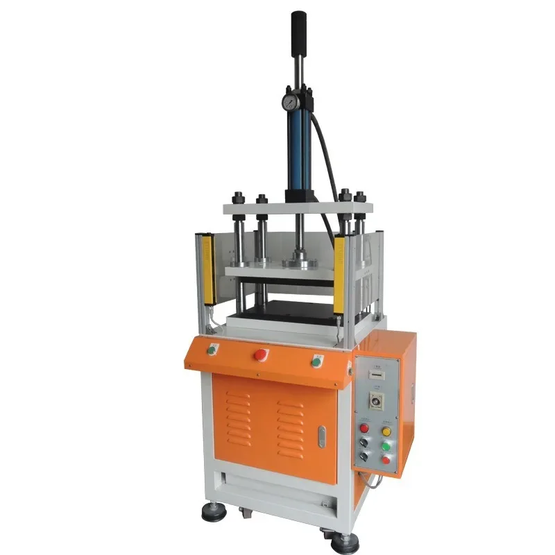 Precision press small hydraulic press four-column three-beam desktop press high-precision four-column hydraulic