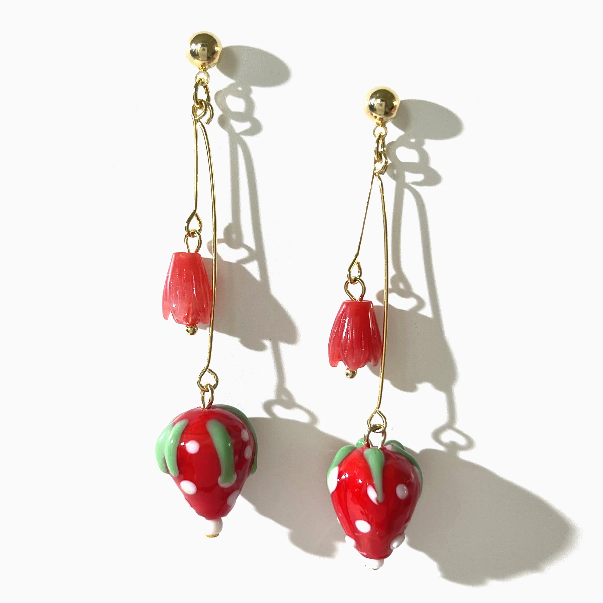 Peri'sbox Gold Plated Flower and Red Strawberry Drop Earrings for Women Girls Cute Resin Fruit Earrings Summer Jewelry Gifts