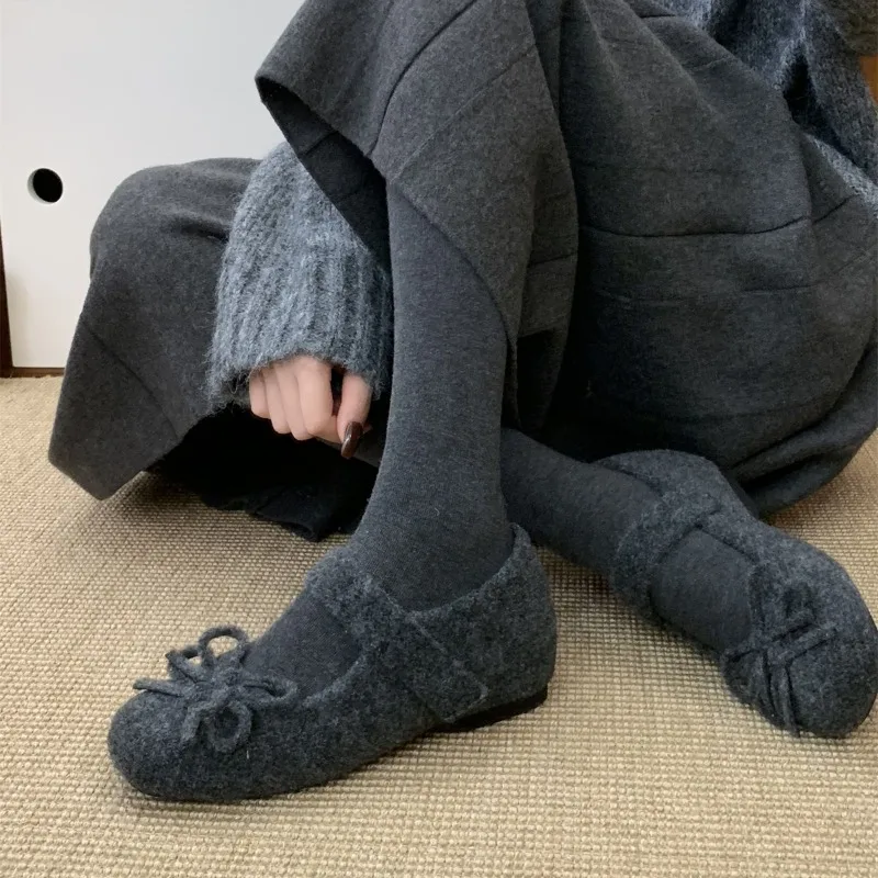 

Women's Winter Outdoor Wear New Gray Bottom Warm Cotton Shoes Round Toe Comfortable and Lightweight Fleece Shoes