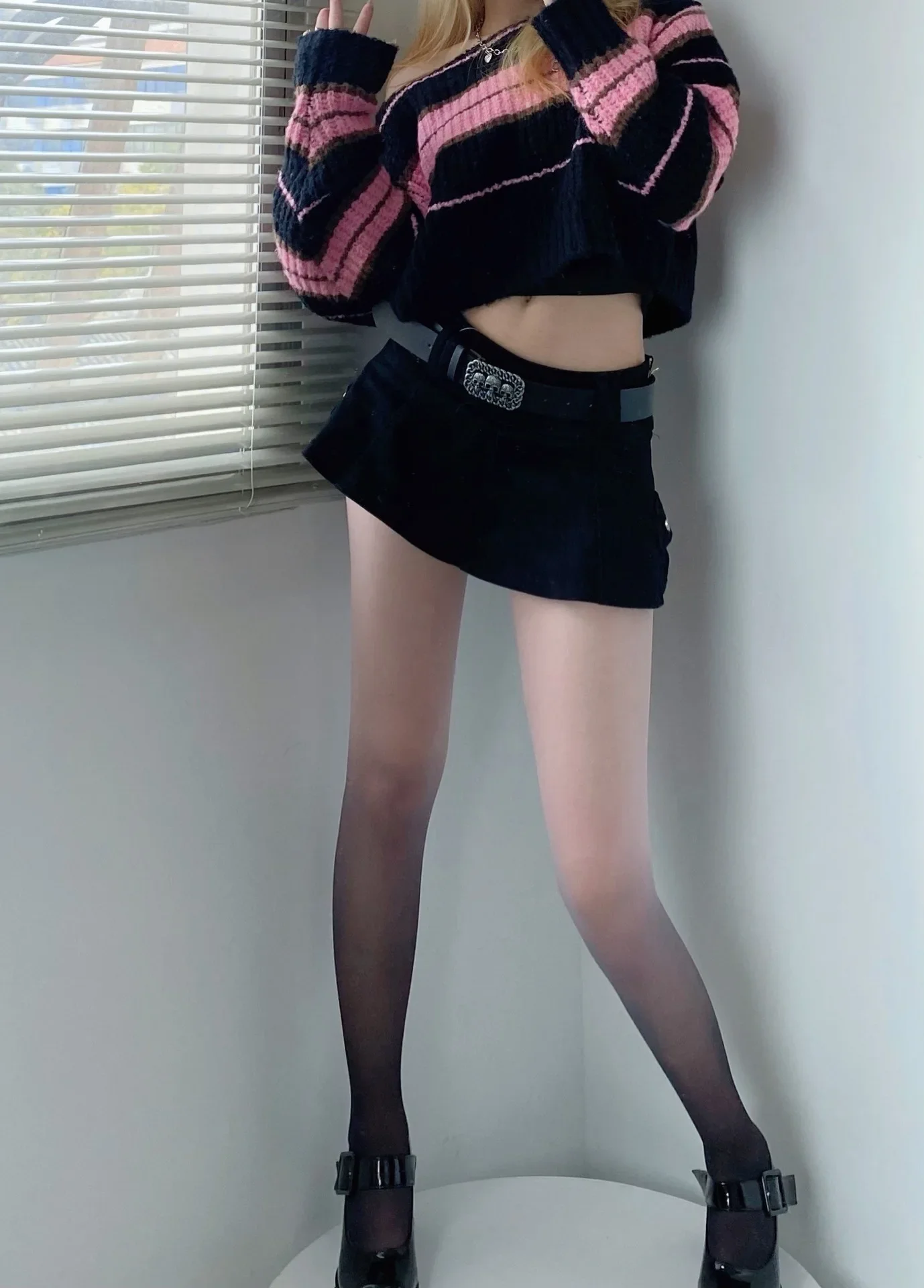 Atmungsaktive Bonbonfarbene Cosplay Anime Lange Niedliche Enge Damen-Strumpfhose mit Farbverlauf und Kontrastfarben, Ultradünn für Partys, Persönlichkeits-Accessoire – Detail 6