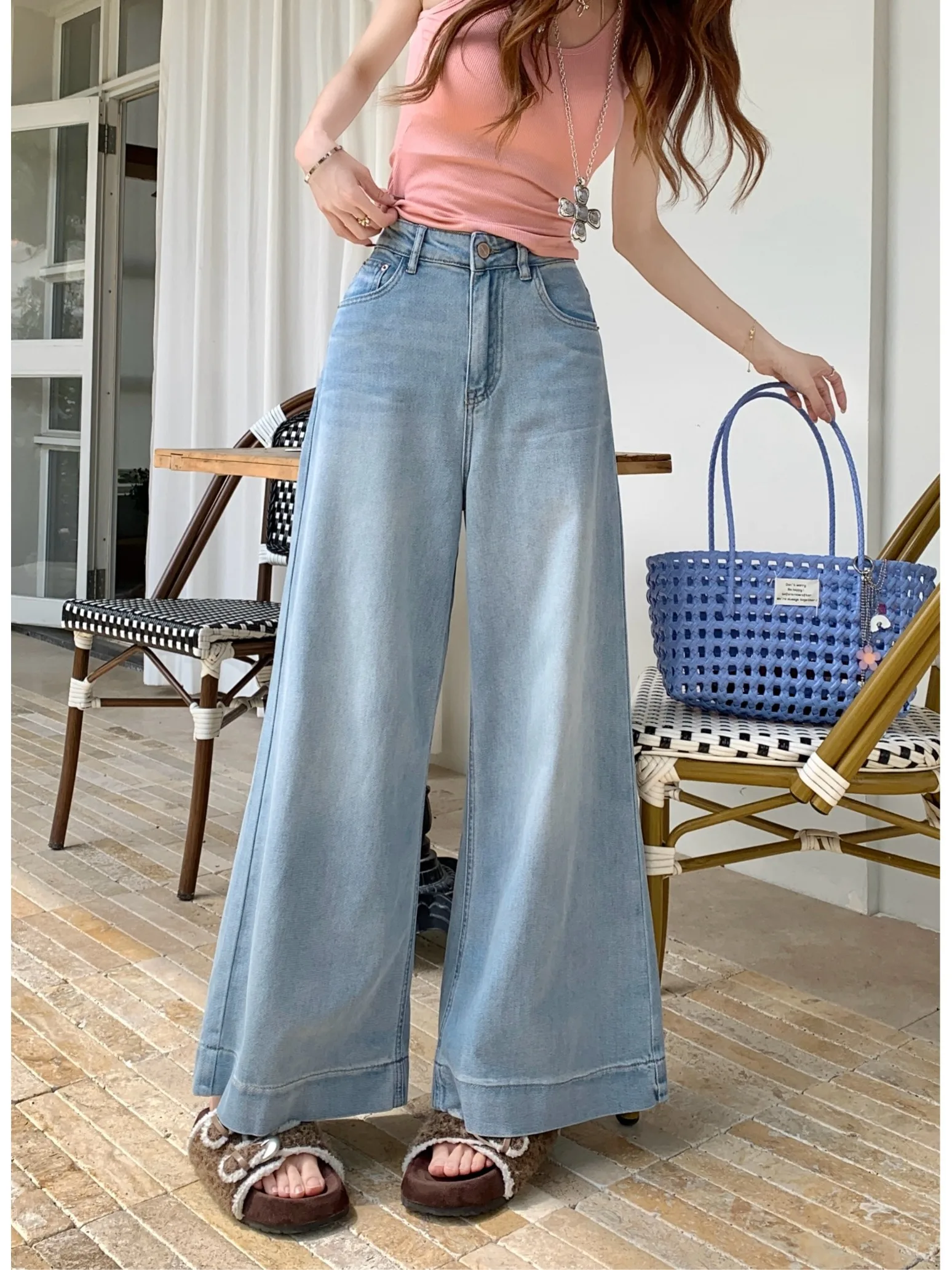 

Slimming High Waist Wide Leg Blue Jeans Women's Spring 2026 New Straight Cut Versatile Casual High Waist Denim Pants