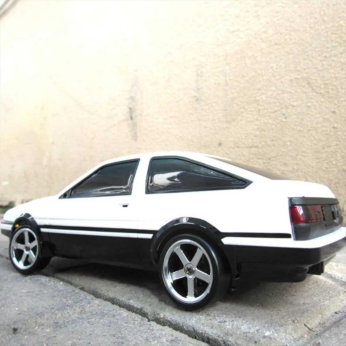 goodidea 4pcs Wheels with Rubber Tires Spare Parts for LDRC AE86 RC Car Upgrade Parts Accessories Black+Silver