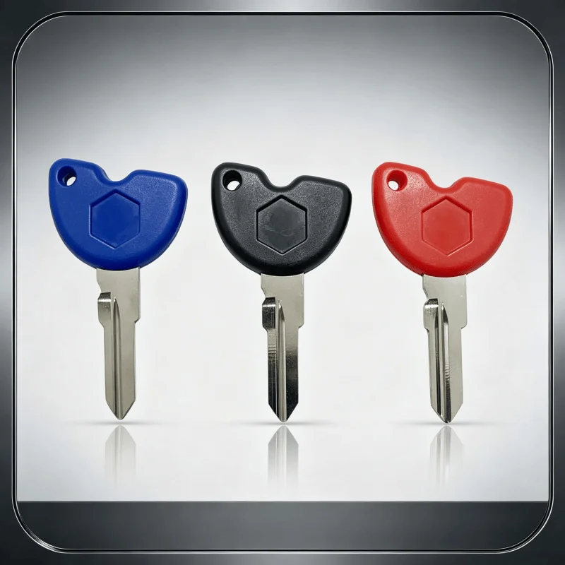 Motorcycle Uncut Blank Replacement Key Removable Chip Housing For Vespa Piaggio Medley 150 150S 150SE 2022-2023