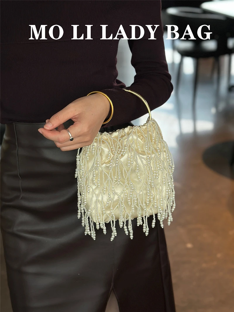 

Women's Hand Woven Beaded Pearl Evening Bag Luxury Design Irregular Fringe Silk Satin Underarm Bag Party Wedding Clutches Female