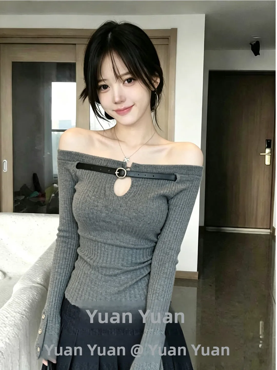 Sexy Shoulder Bared Knitted Sweater Women's Grey Soft Cozy Long Sleeve Fashionable Slim Fit Style Autumn New Arrival Top