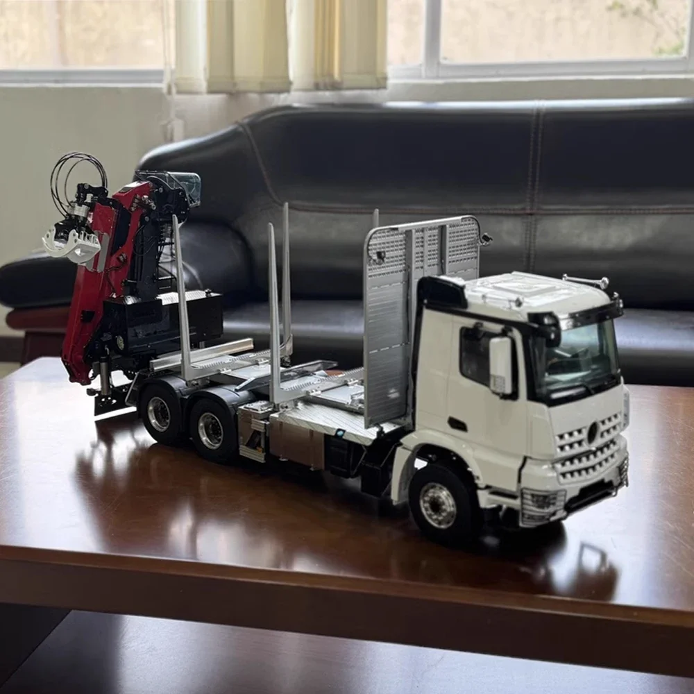 NEW 1/14 RC truck timber crane model FH16 6*6 hydraulic truck model with 360 degree rotating flying arm  8-way valve without cab