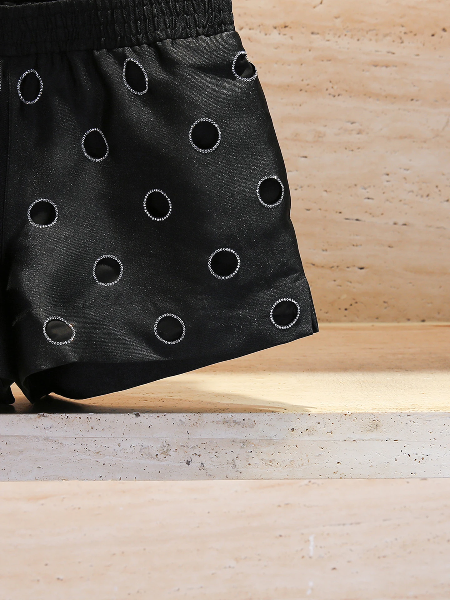 orts de Pierna Ancha de Cintura Alta con Incrustaciones de Diamantes, Versátiles y Casus para Mujer, Moda Otoño 2025 de ...