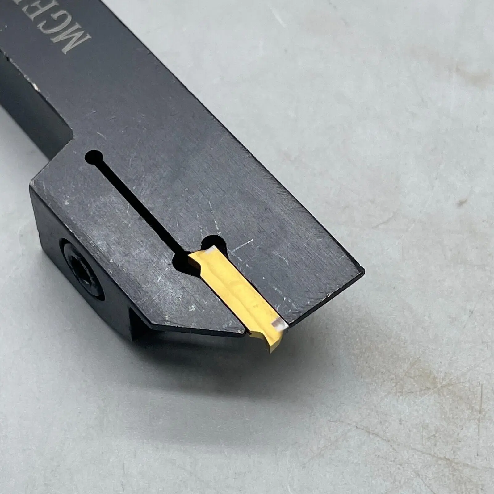

1pcs MGEHR1616-2 Lathe Turning Tool+ 10pcs MGGN200 1.5mm grooving insert cutting