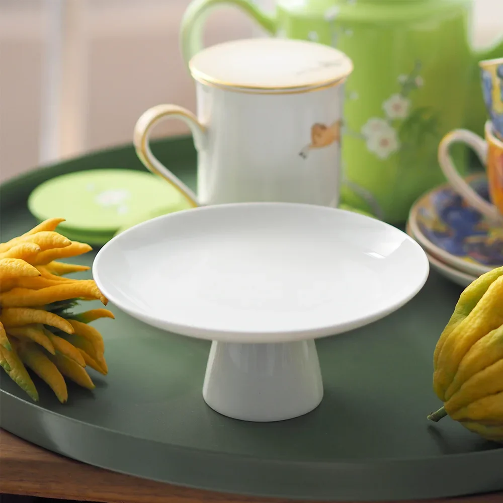 Japanese high-footed plate, bone china, high-footed plate, high-footed tray, soup-filled cake plate