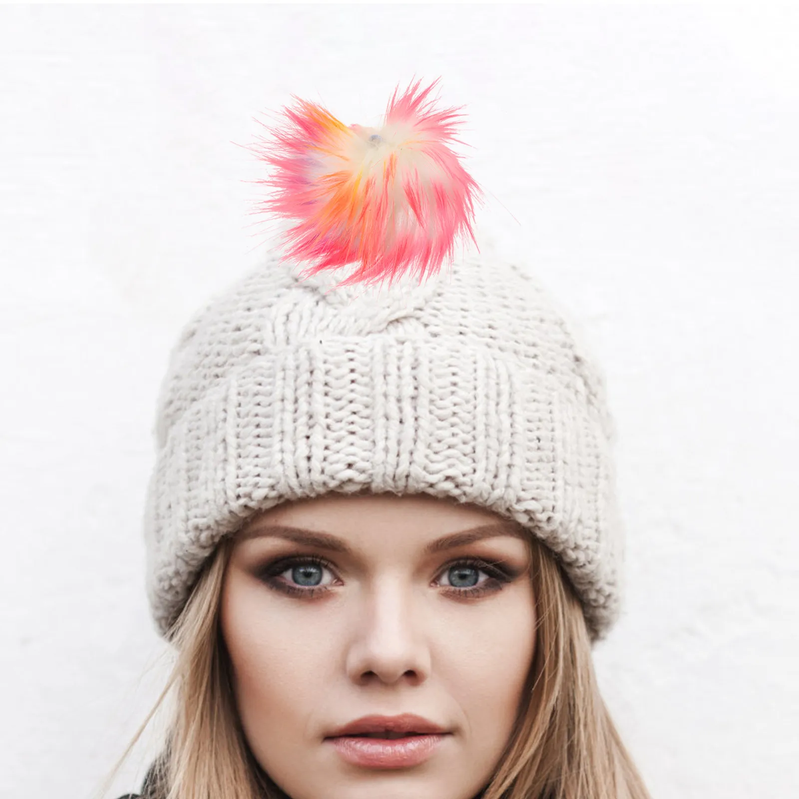 

12 шт. Брелоки-помпоны: мягкие искусственные помпоны для рукоделия, украшения шапок, шарфов, обуви, сумок, аксессуары из искусственного меха