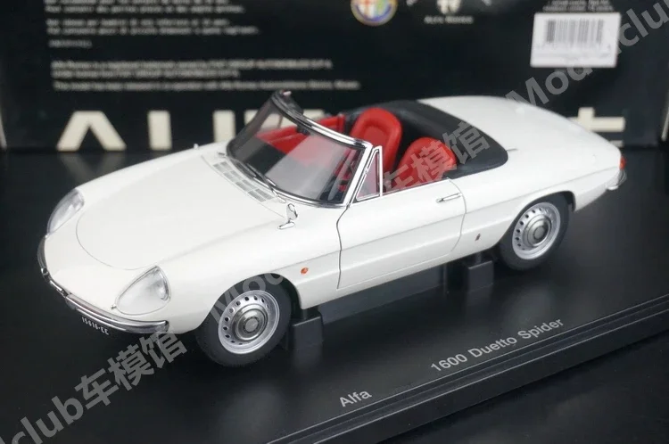 Модель автомобиля Autoart 1:18 Alfa 1600 Duetto Spider, белая, имитация, лимитированная серия, полностью открывающаяся, из металлического сплава, статическая, подарок