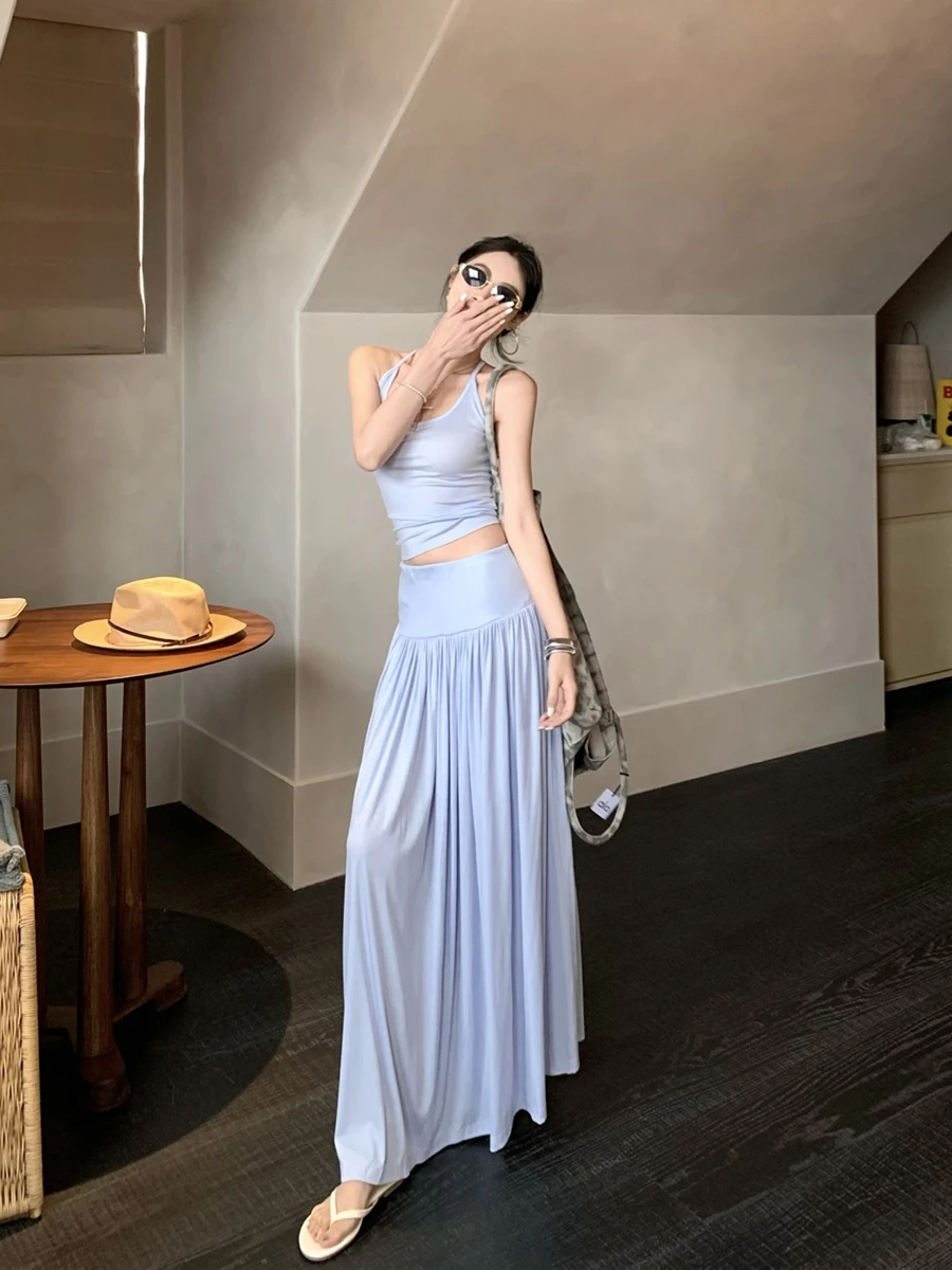 

Blue Shoulder-baring Slim-fit U-neck Strap Vest Women's Summer Hot Girl Set High Waist Pleated Skirt Two-piece Set