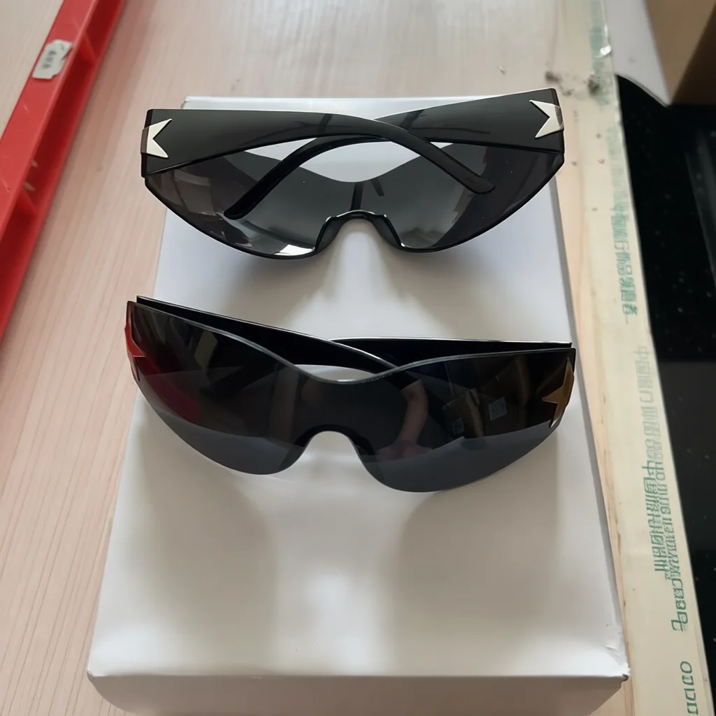 Fashion Y2k Five Pointed Star Pet Dog Goggles Cool Trendy Puppy Sunglasses Street Style Photography Decorative Eye Wear Gear