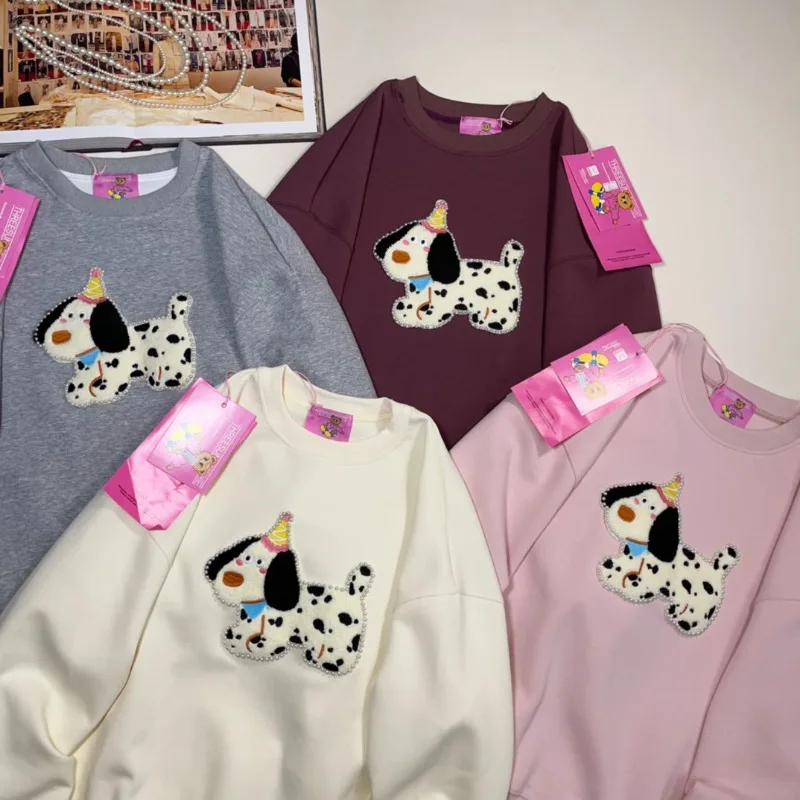 2024 Autumn New Korean Version Cute Top Towel Embroidered Beads Cartoon Patch Simple Versatile Loose Pullover Sweatshirts Female