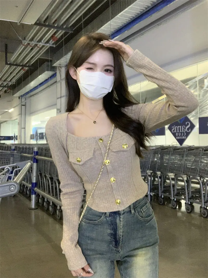 Fasion Chic Square Neck Knitted Sweater Women in Spring Autumn Winter with A Small Slim Design A Long Sleeved Top Many People