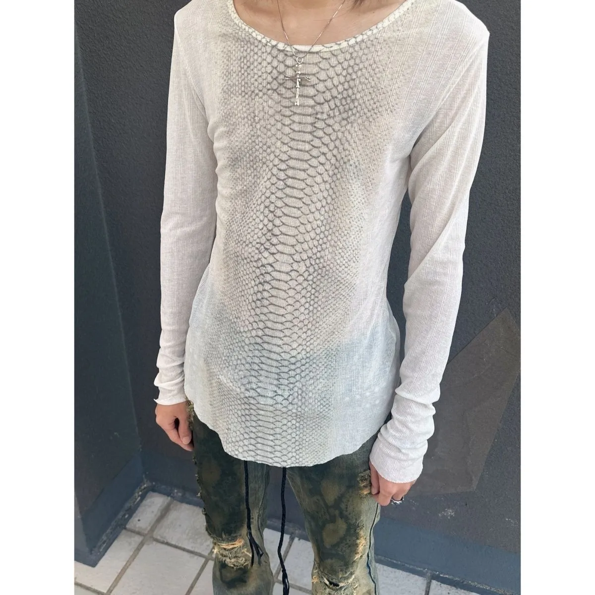 Tops Longsleeve Black Round Neck T Shirts White Oversized Fit Long Sleeve T Shirt Punk Style Graphic Tee Snake Print Gothic view 3