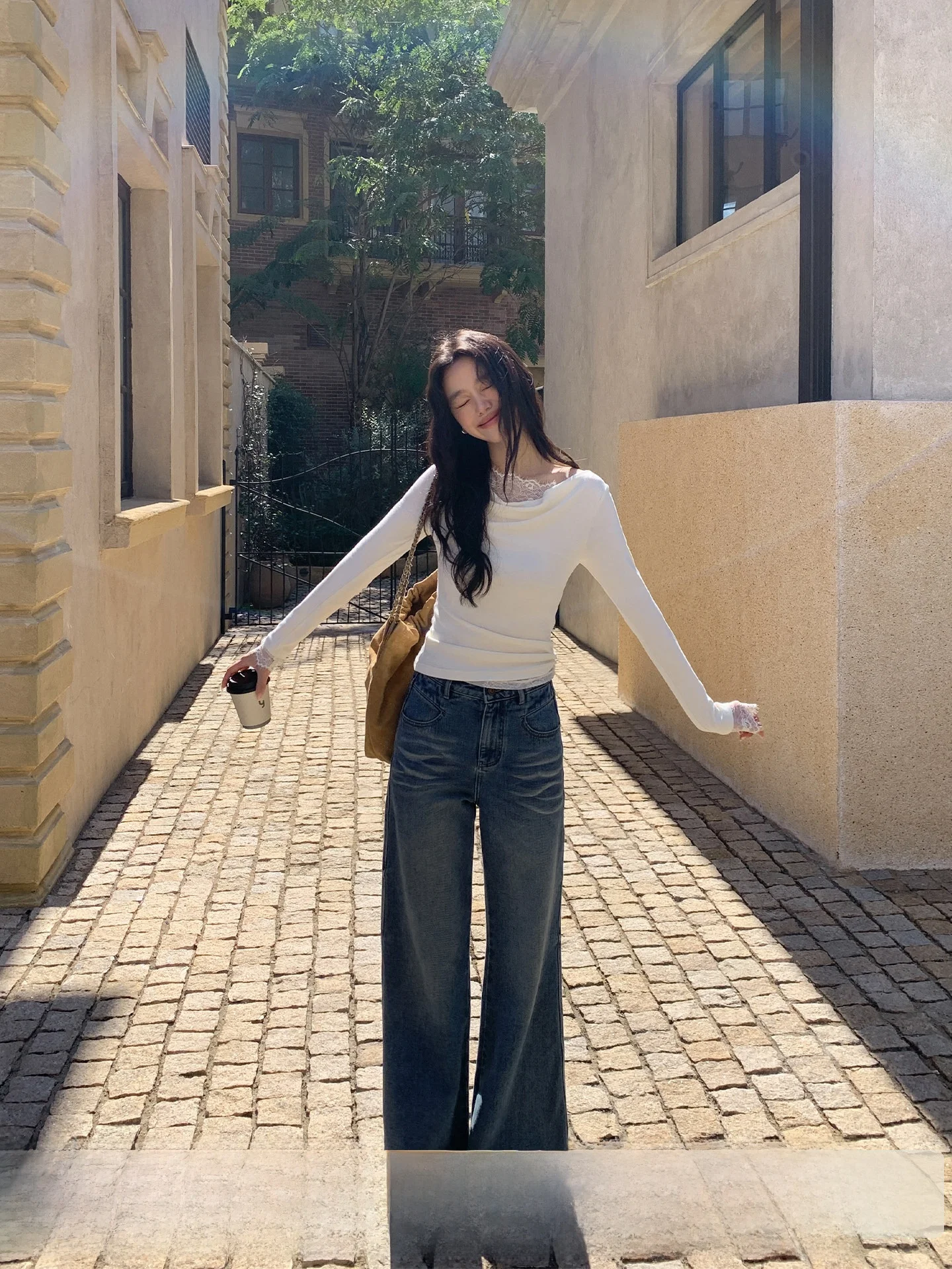

High Waist Flared Jeans Women's Casual Loose Straight Leg Long Pants Vintage Design Spring Collection Ladies Jeans