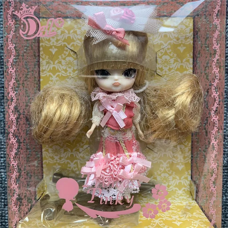 Figura de acción de 20 cm, edición especial Pulip de dibujos animados, muñecas de colección para niños, modelo Princesa Pinky.