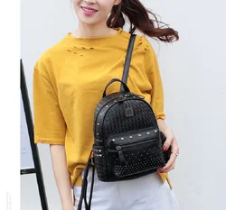 New Luxury Fashion Trend Leather Backpack Women Rivet Design Shoulder Bags Ladies Casual Woven Pattern Travel Small Backpacks