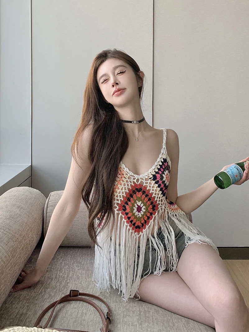 Handwoven Hollow out Tassel Strap Vest Top Women's Cover up V-Neck Bohemian Style Long Line Knitwear Spring Season New Arrival