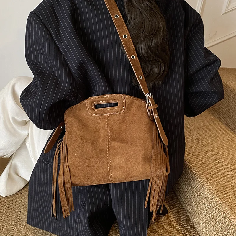 

New Niche Suede Tassel Crossbody Bag Fashionable Versatile High-quality Suede Vintage Crossbody Bag For Women