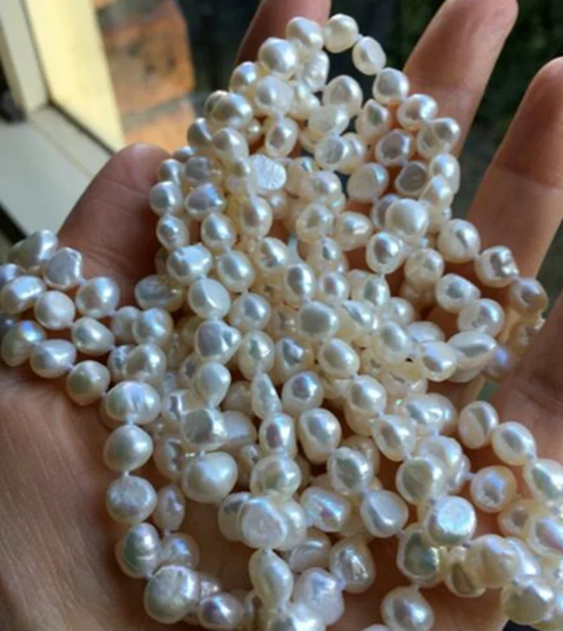 

Freshwater Baroque Pearl 7-8mm Natural White Elegant Necklace 100“ AA+ Luster