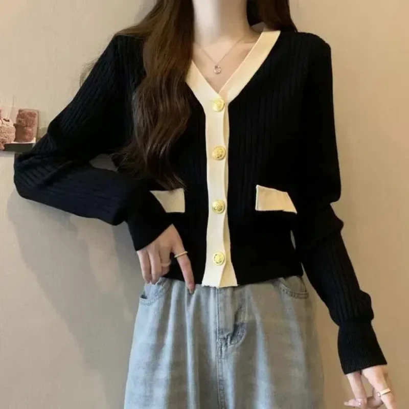 2024 Autumn/Winter Korean Sweet and Fresh Knitted Shirt Cardigan Long Sleeve V-neck Solid Color Spliced Button Women\'s Coat Top