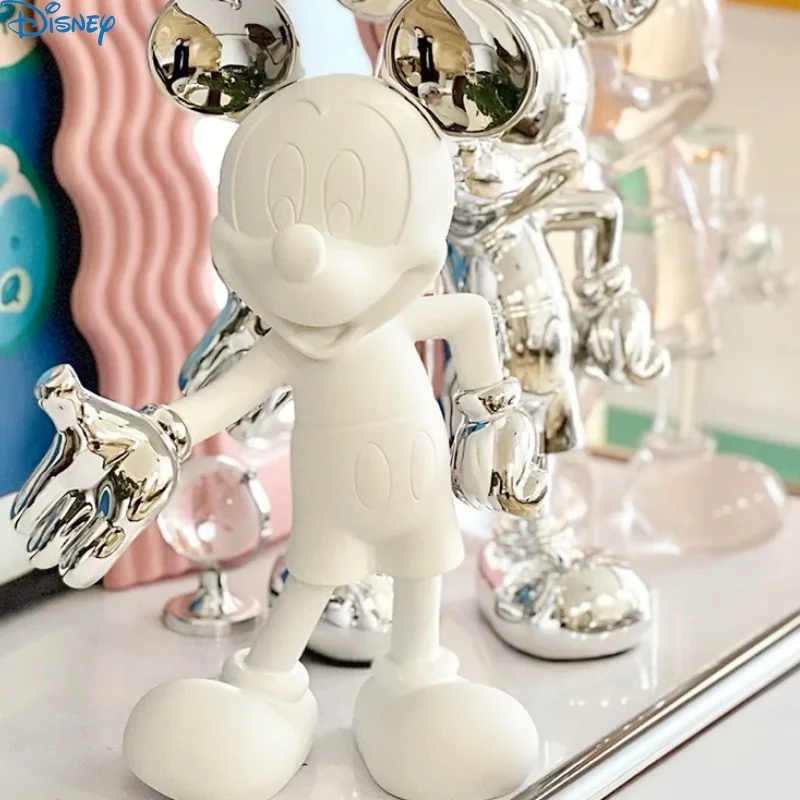 

20/30cm Simple Modern Minnie Mouse Action Figure Resin Statue Collection Dolls Fashion Model Toys Living Room Decorations Toys