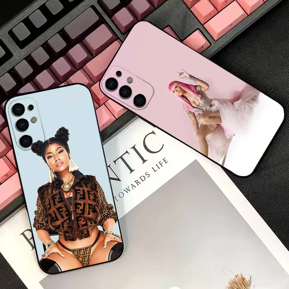 Nicki Minaj Rapper Stylish Phone Case For Samsung S25,S24,S21,S22,S23,S30,Ultra,S20,Plus,Fe Transparent Cover