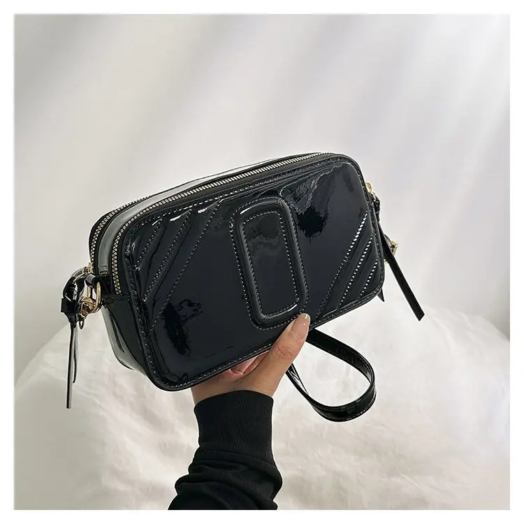 

2026 New Arrival Minimalist Top Handle Women Bag Trendy Light Luxury Small Shoulder Crossbody Purse