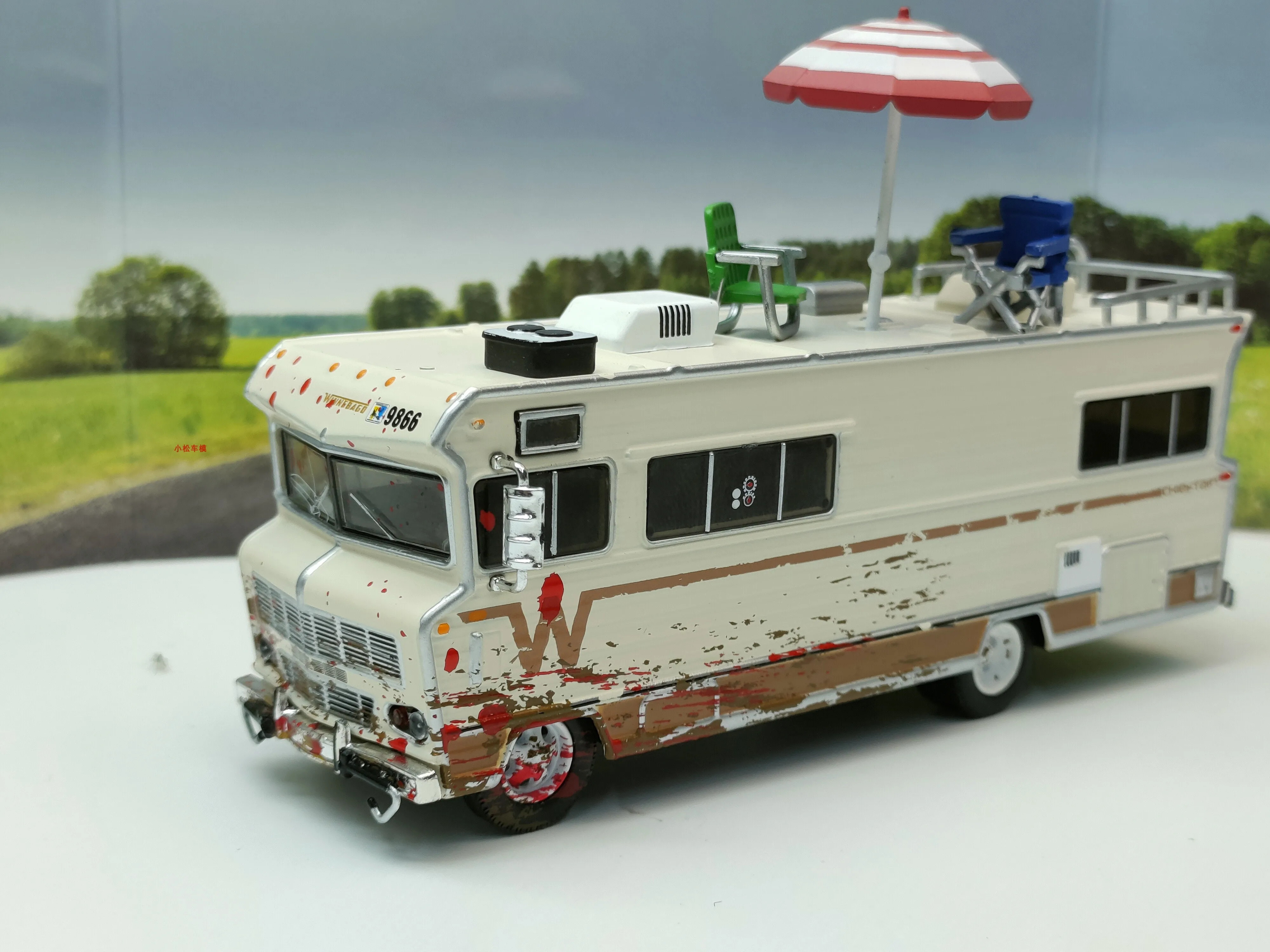 1-64-1973-the-walking-dead-old-version-high-simulation-alloy-car-model-collectible-toy-gift-souvenir-display-ornament