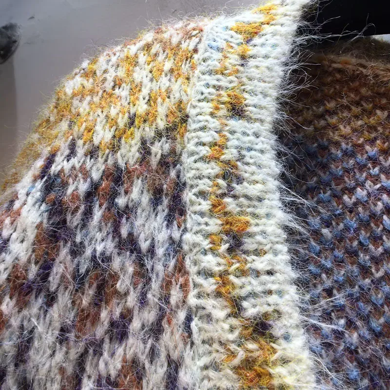 2025 Autunno Inverno Nuovo stile europeo Patchwork Stampa leopardata Tasca colorata Giacca cardigan maglione a blocchi di colore allentato dimagrante