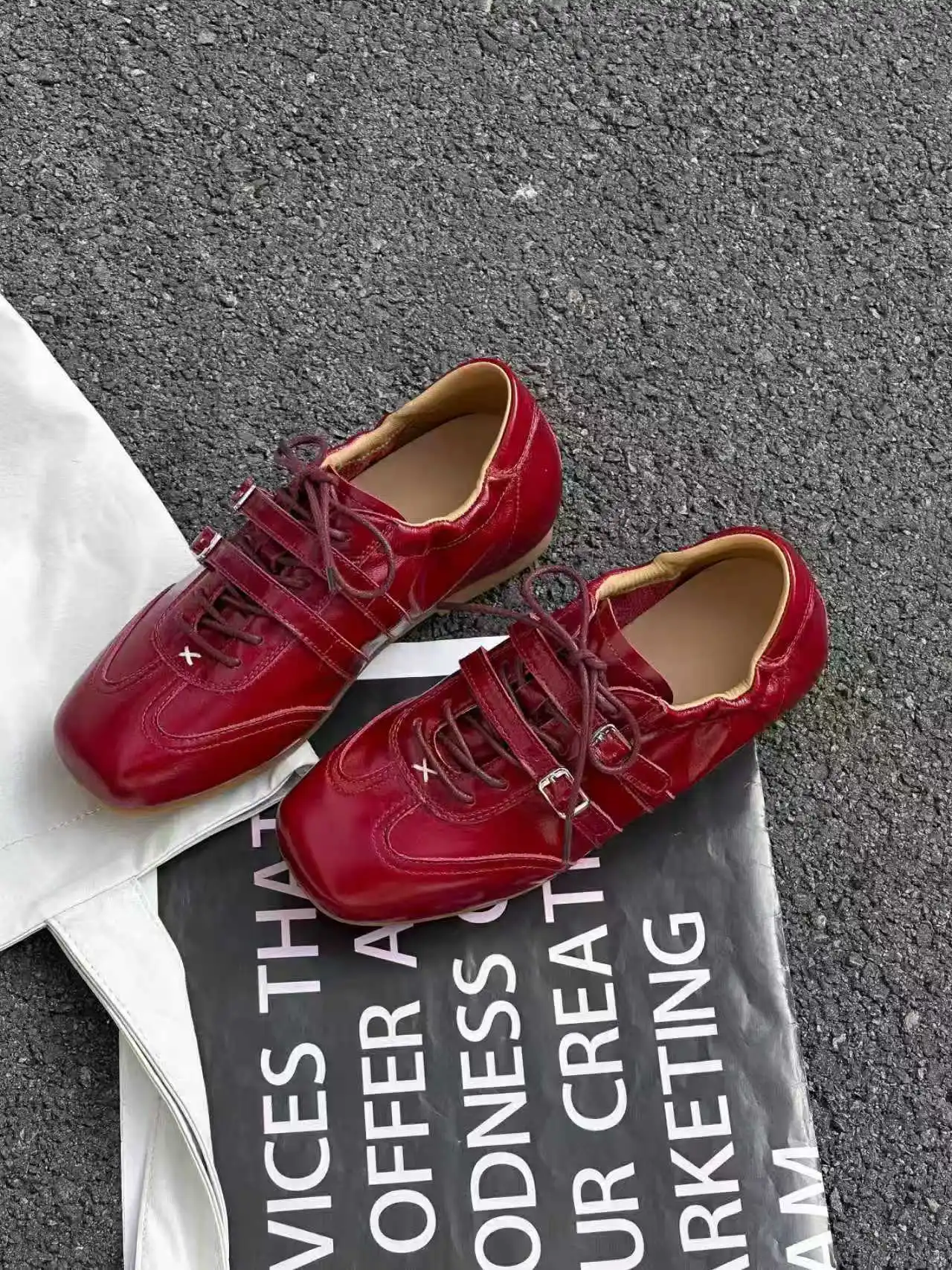 women's-ballet-flat-shoes-spring-2026-new-style-thick-bottom-genuine-leather-buckle-slip-on-casual-shoes-square-head-design