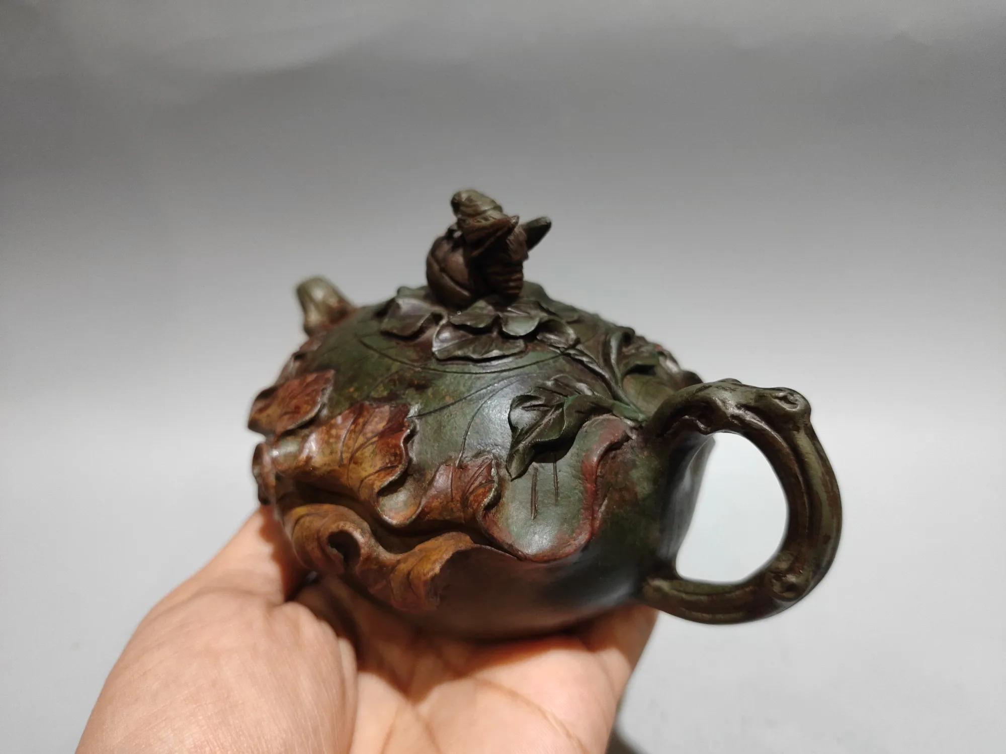 Yixing Purple Clay Teapot grasshopper insect cover Lotus leaf melon fruit shaped pot Kettle Teapot  Amass wealth Ornaments