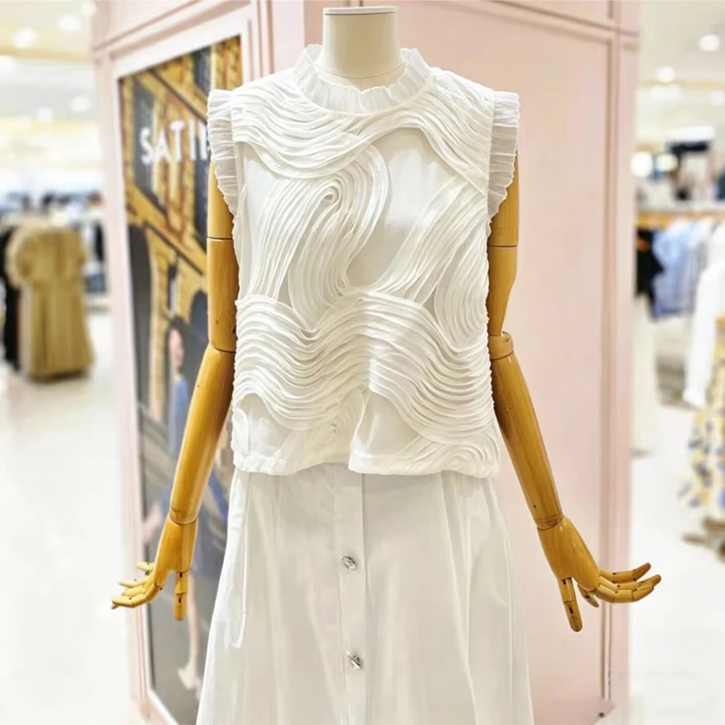

Korean Style Loose Fit Sleeveless Shirt for Women with Pleated Wooden Trim 2026 Summer New Arrival Luxury Feel Top
