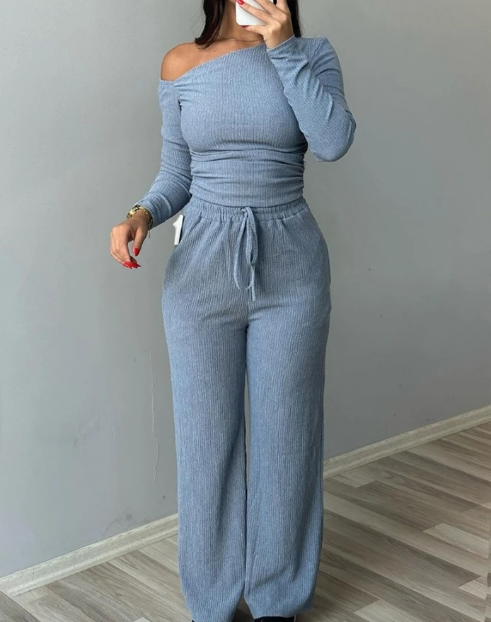 

Women's Casual 2 Piece Outfits Solid Skew Collar Long Sleeve Pullover Ruched Ribbed Top Stretchy Tied Detail Waist Pants Set