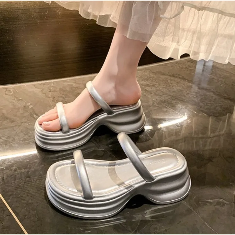 2026 Women's Summer High Heel Slippers Outdoor Wear Thick Bottom Beach Skirts Sandals Platform Comfortable Fashion Wedge Slides