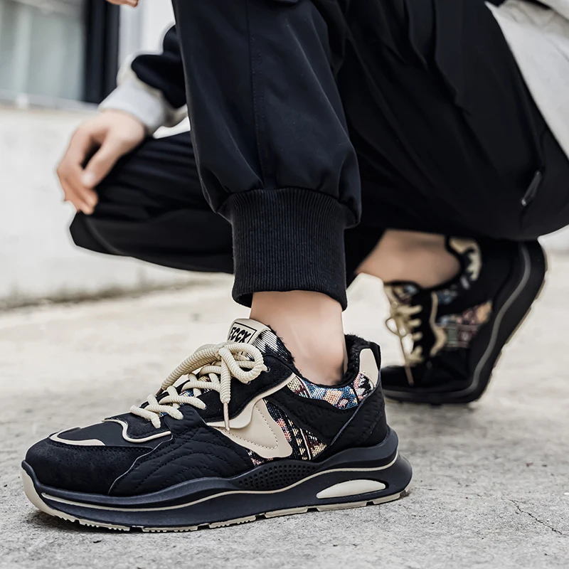 

Men Casual Sneakers 2025 Breathable Comfort Running Lightweigh Soft-soled Non-slip Men Sports Shoes Zapatillas De Hombre