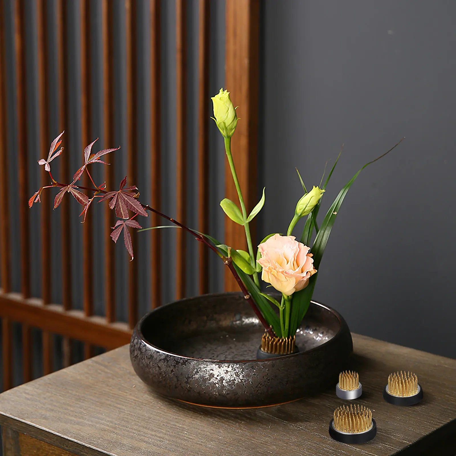 3Pcs Flower Frog Round Stem Holder Base for Floral Arrangements Copper Plastic Flower Fixation Tool Workshop Home Decor