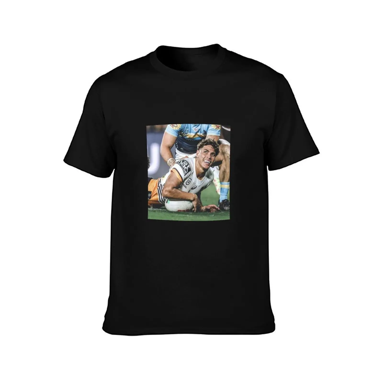 Reece Walsh T-Shirt Minimalist Graphic Tee Shirt T-Shirt