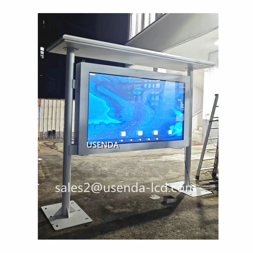 75 65 POLLICI 4K Ultra alta definizione 3000 nit TV impermeabile ad alta luminosità Display pubblicitario per schermo LCD esterno